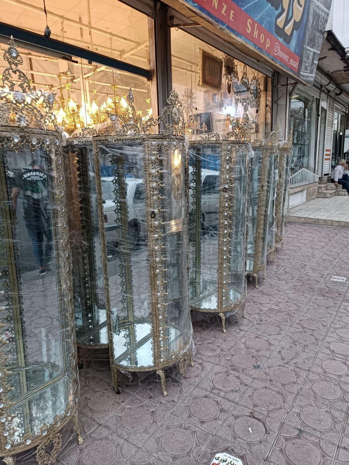 بوفه بلندگل رز برنز برنزی|بوفه، ویترین، کنسول|کرج, حصارک بالا|دیوار