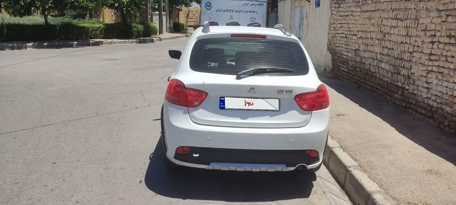 کوییک ۱۴۰۰فروش یامعاوضه باپراید۹۸یا۹۹تمیز کم کار|خودرو سواری و وانت|مشهد, طلاب|دیوار