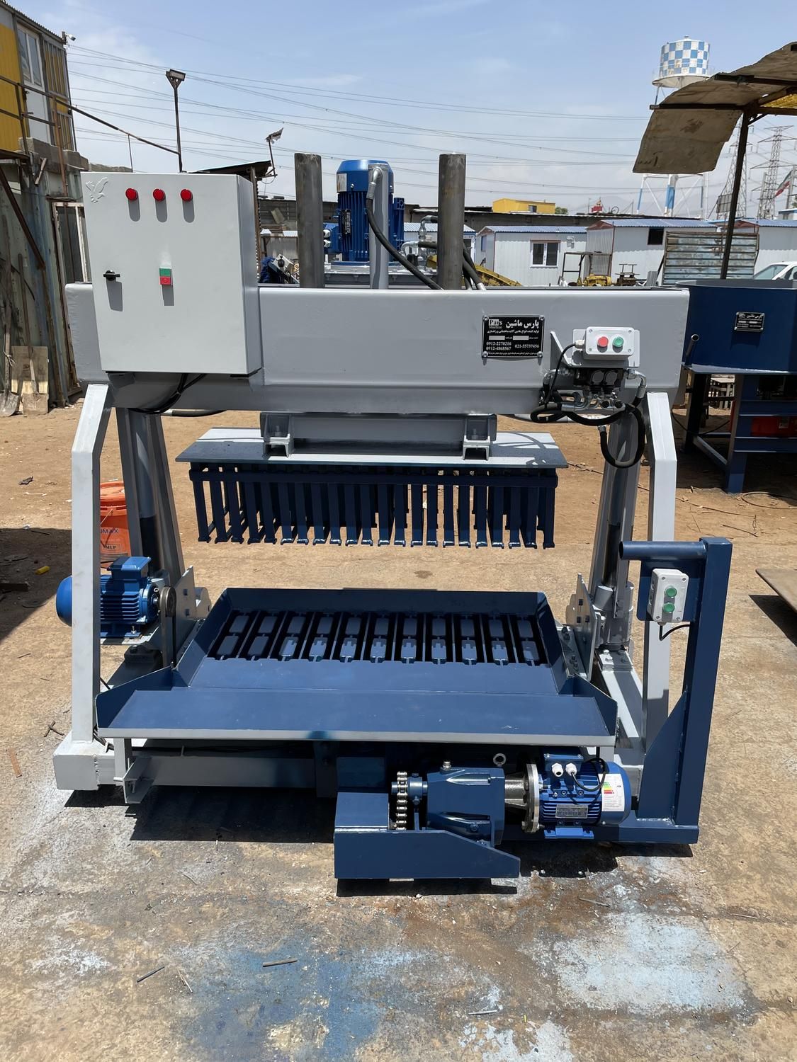 دستگاه بلوک زن هیدرولیک نیمه اتومات|ماشین‌آلات صنعتی|تهران, آذری|دیوار