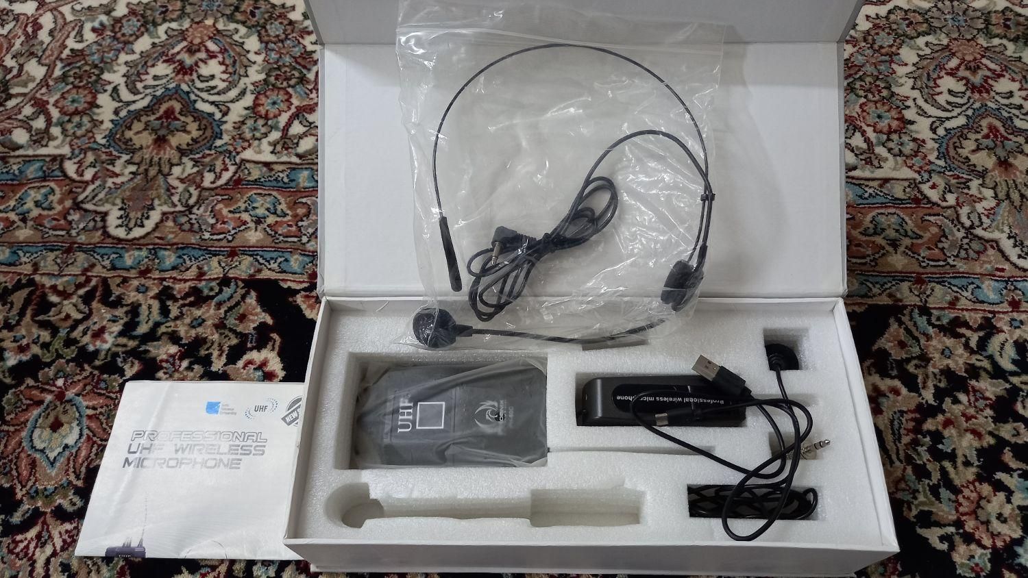 میکروفون بی سیم یونیورسال فونیکس PH60C|صوتی و تصویری|اراک, |دیوار