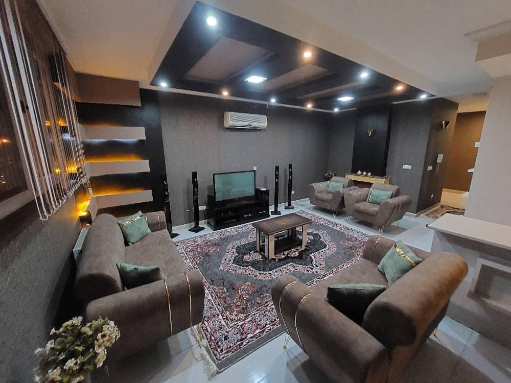 اجاره آپارتمان مبله ۱و۲ خواب(بلوارامیرکبیر والفجر)|اجارهٔ کوتاهمدت آپارتمان و سوئیت|شیراز, شهرک امیر کبیر|دیوار