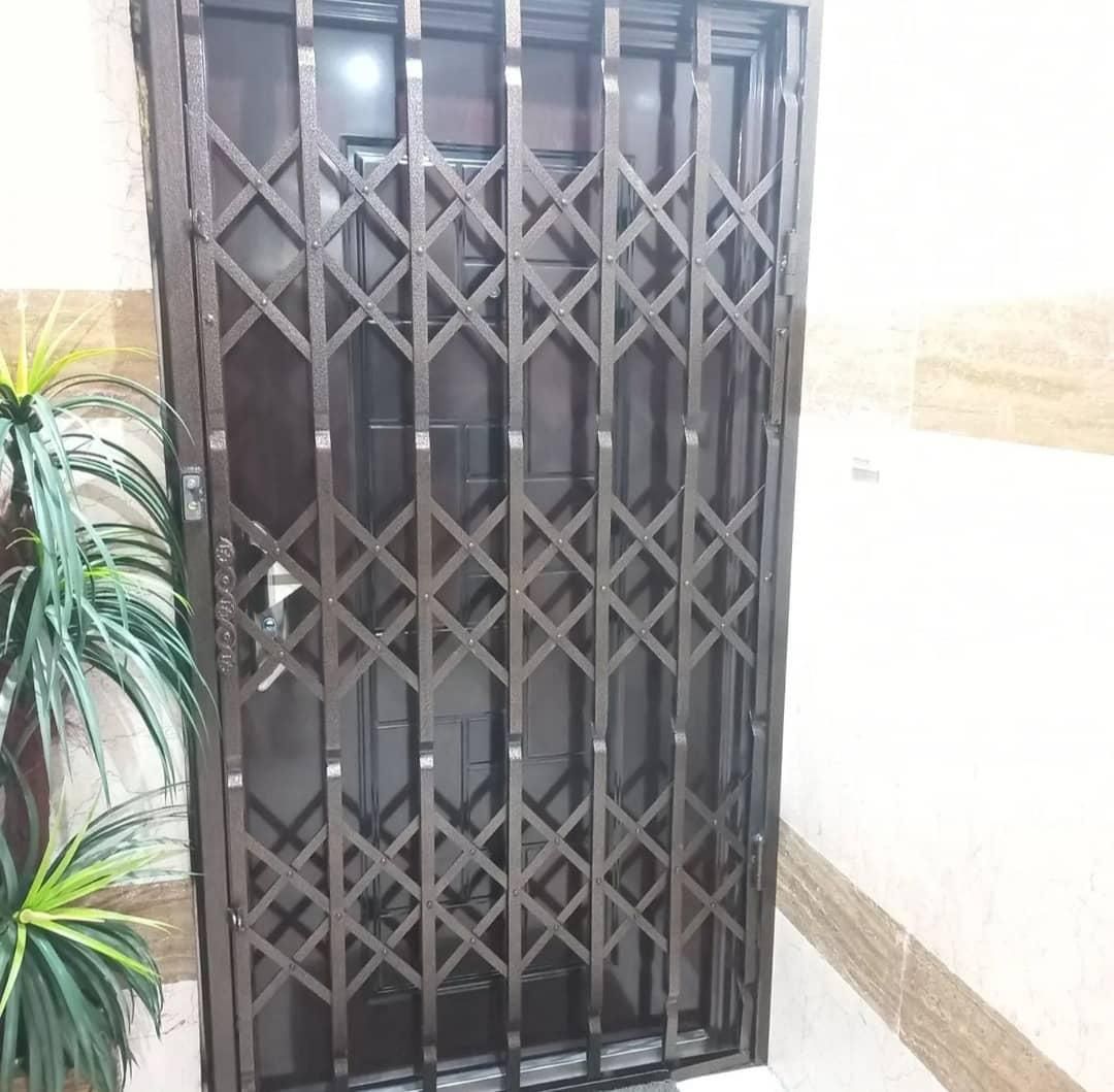 درب اکاردئونی سه گل و تمام گل نصب و ارسال کل تهران|مصالح و تجهیزات ساختمان|تهران, حشمتیه|دیوار