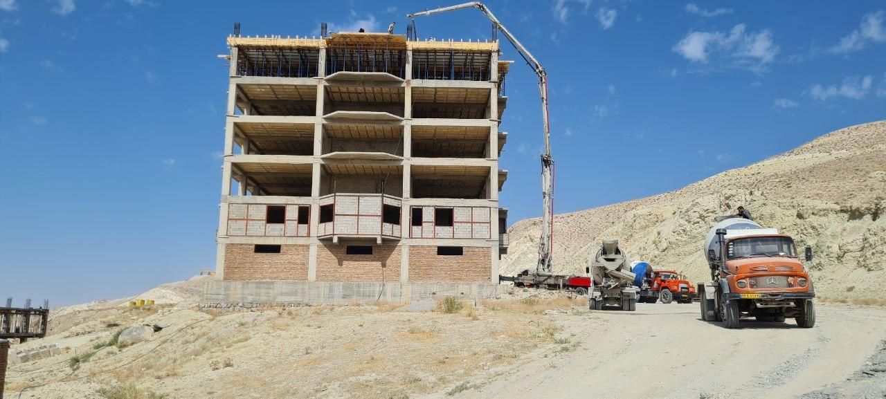 آپارتمان امیدیه عمرانیه a1وa5وc16 واحد جنوبی|پیش‌فروش املاک|تبریز, |دیوار