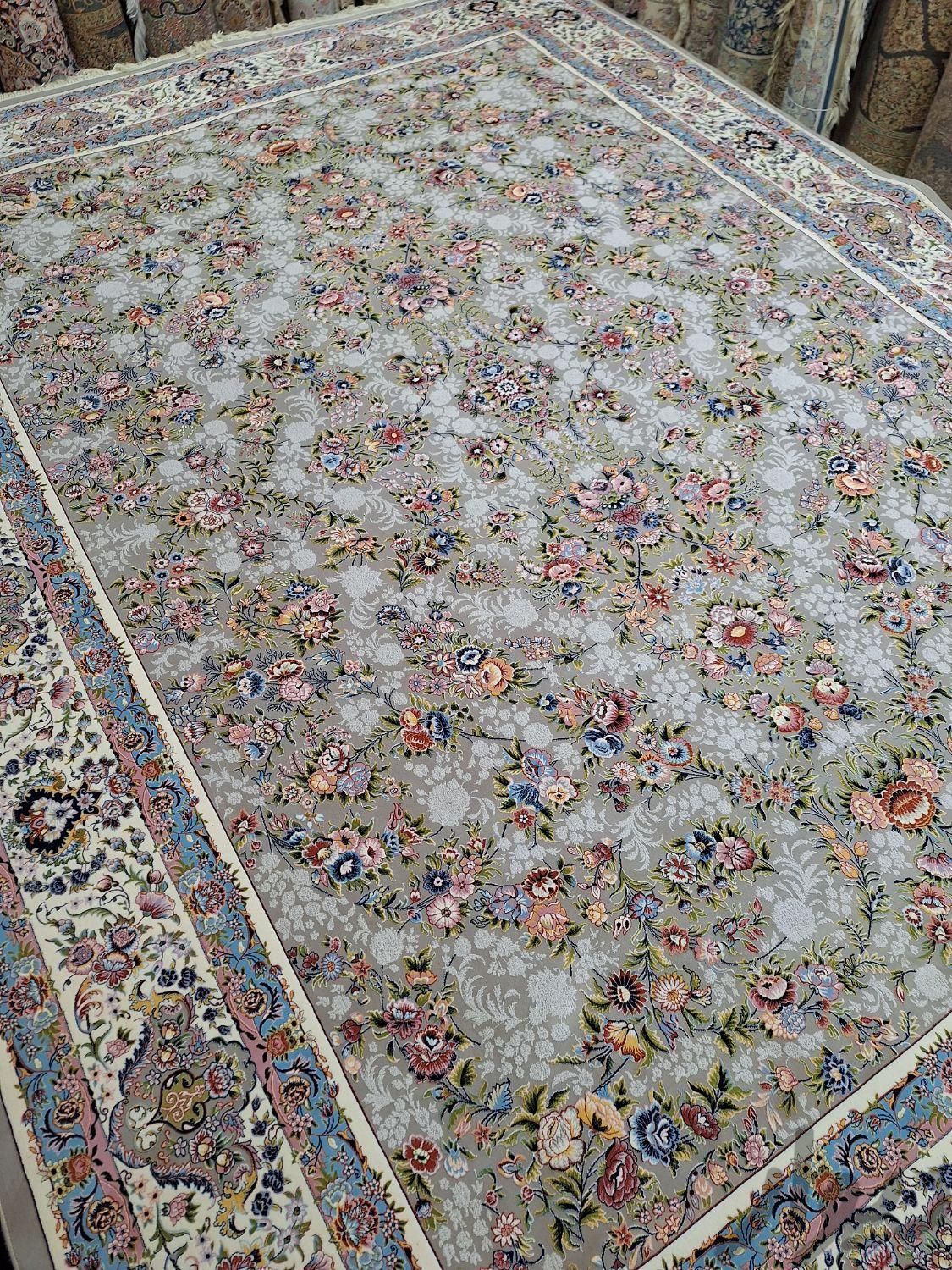 فرش بهار۳تخته۱۲یه۹متری قالیچه۱نیم ۲/۲۵ش۱۲۰۰ت۳۶۰۰|فرش|مشهد, محله وحید|دیوار