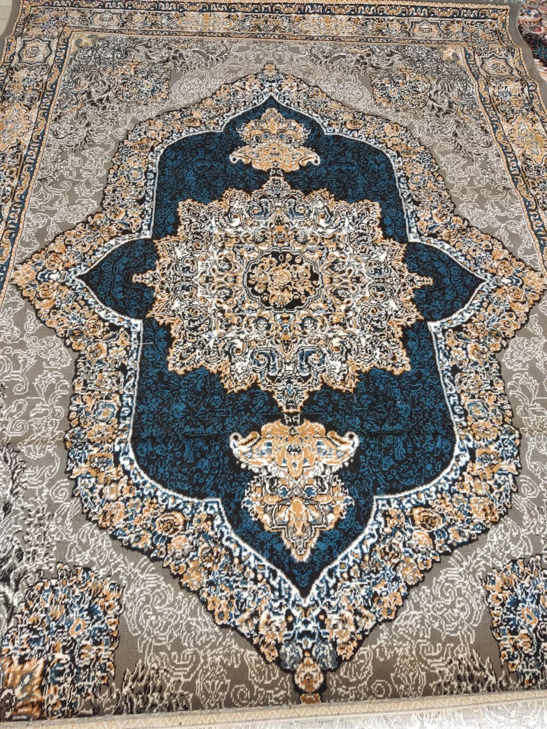 2تخته فرش 9متری باکیفیت|فرش|شیراز, کوشک میدان|دیوار