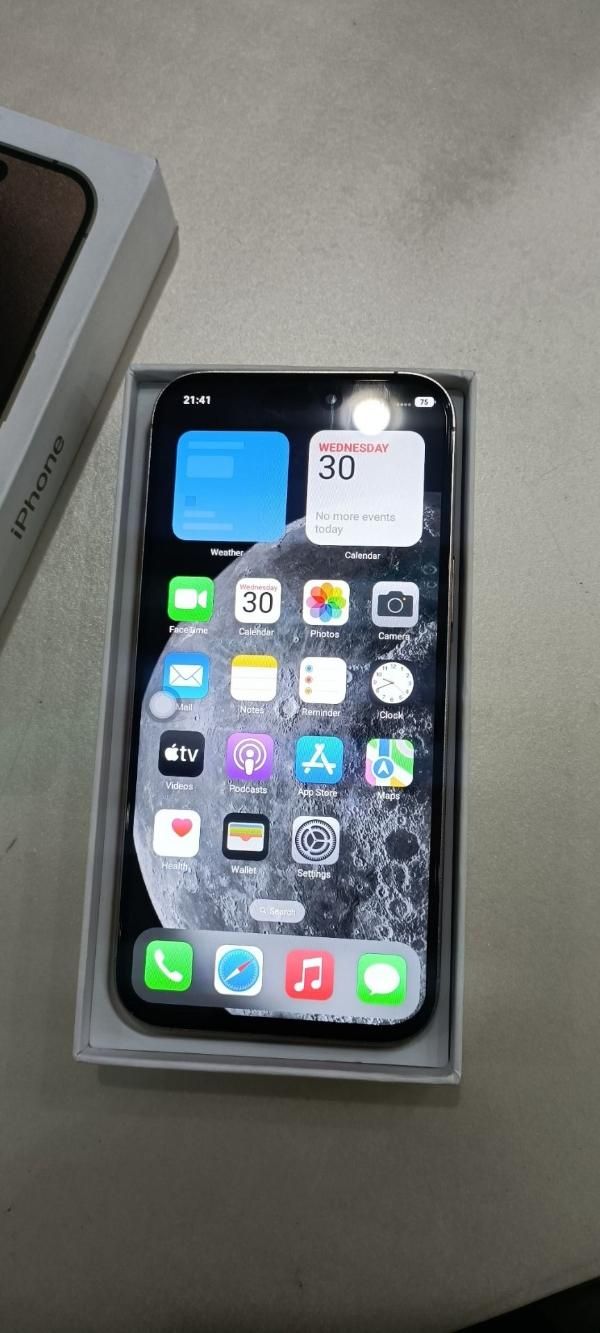 اپل iPhone 16 Pro Max با حافظهٔ ۱ ترابایت|موبایل|ارومیه, |دیوار