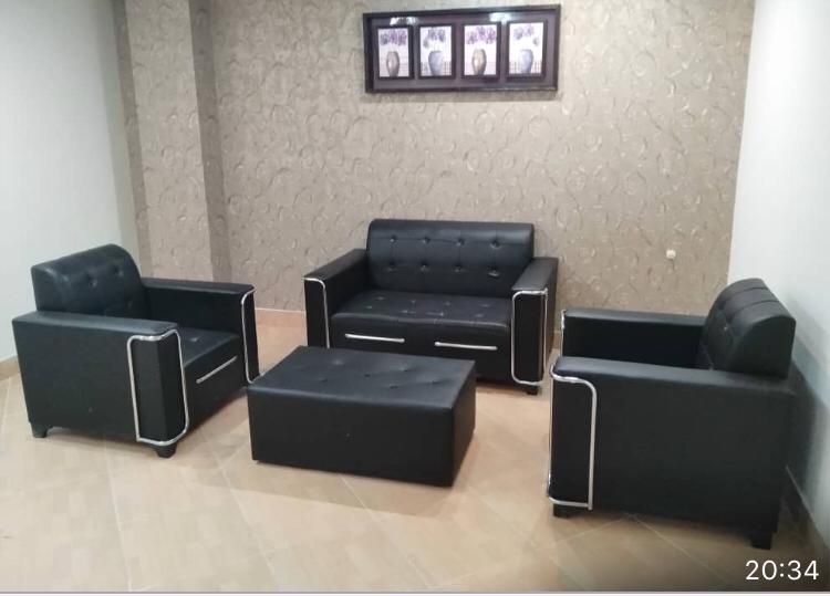 نیمست چسترچرم میزمدیریت کارن صندلی چروک کانتر منشی|دفتر کار|کرج, برغان|دیوار