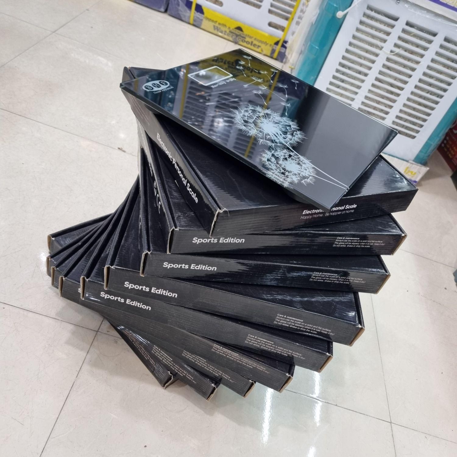 ترازو وزن کشی حمام شیشه ضخیم با ارسال|تجهیزات ورزشی|مشهد, شهید آوینی|دیوار