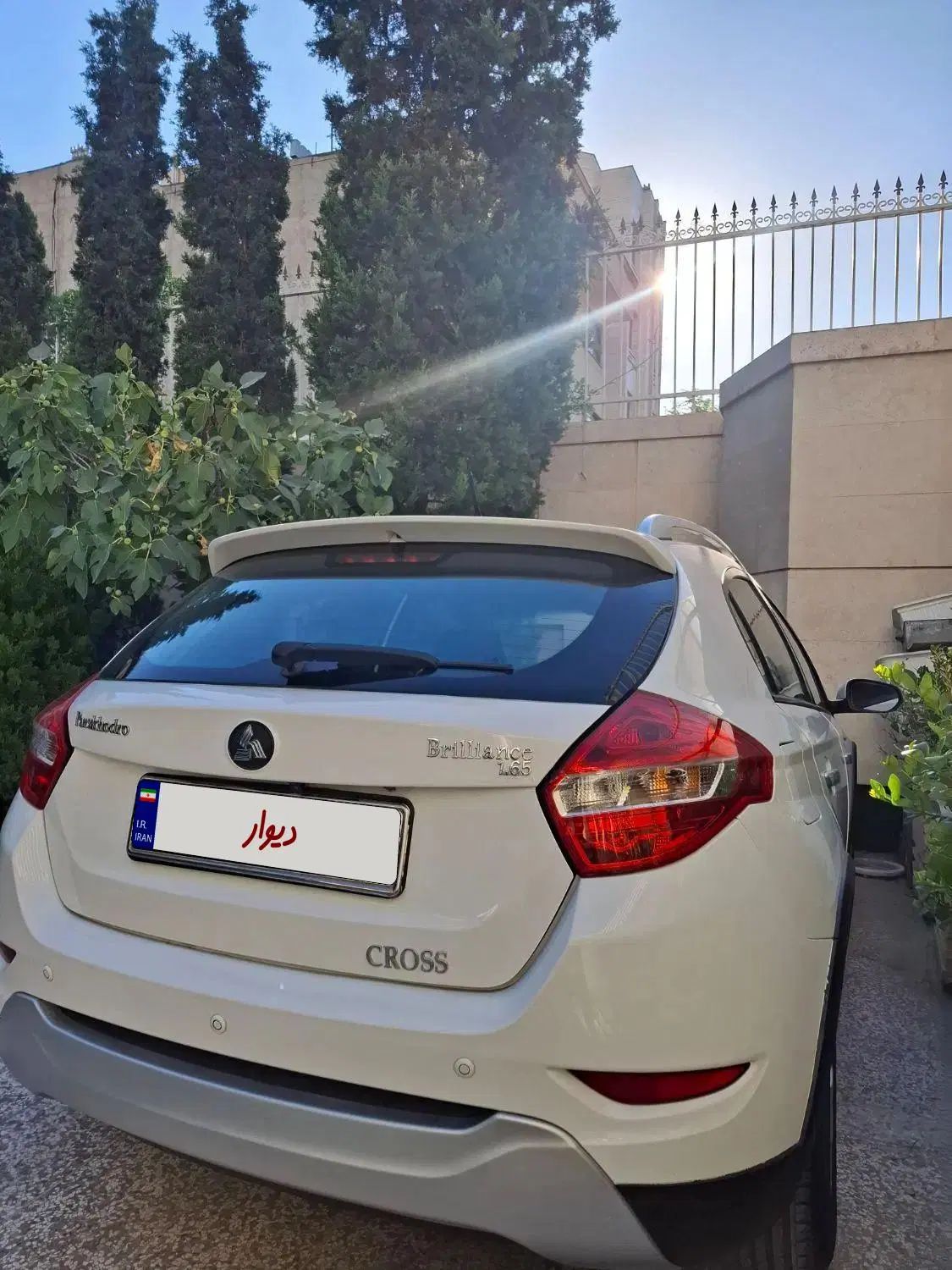 برلیانس کراس اتوماتیک 1650cc، مدل ۱۳۹۹|خودرو سواری و وانت|مشهد, سجاد شهر|دیوار