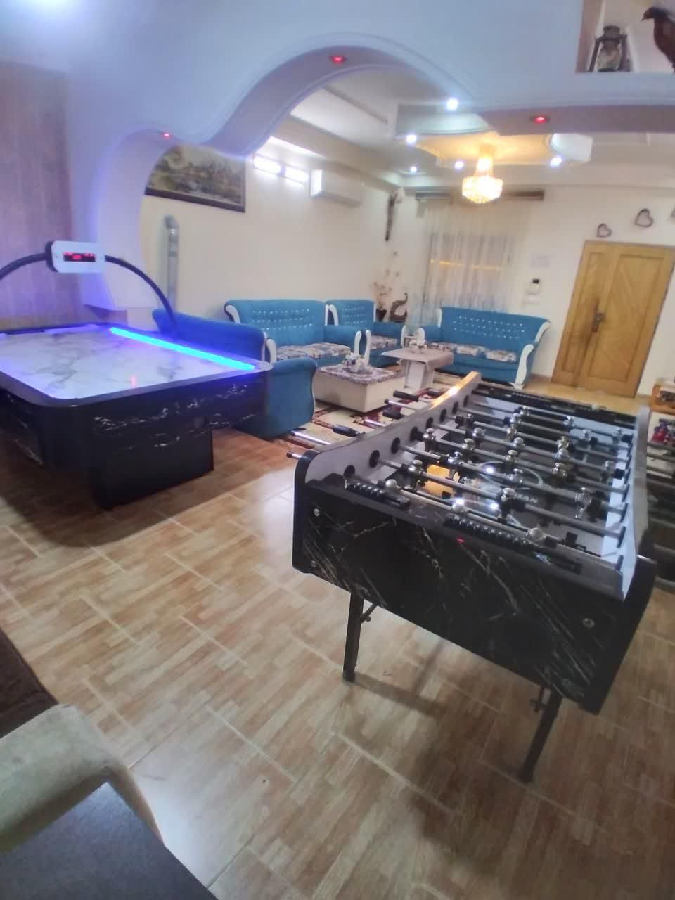 اجاره دوخوابه  ۲۰۰متری با فوتبال دستی و ایراهکی|اجارهٔ کوتاه‌مدت ویلا و باغ|قائم‌شهر, |دیوار