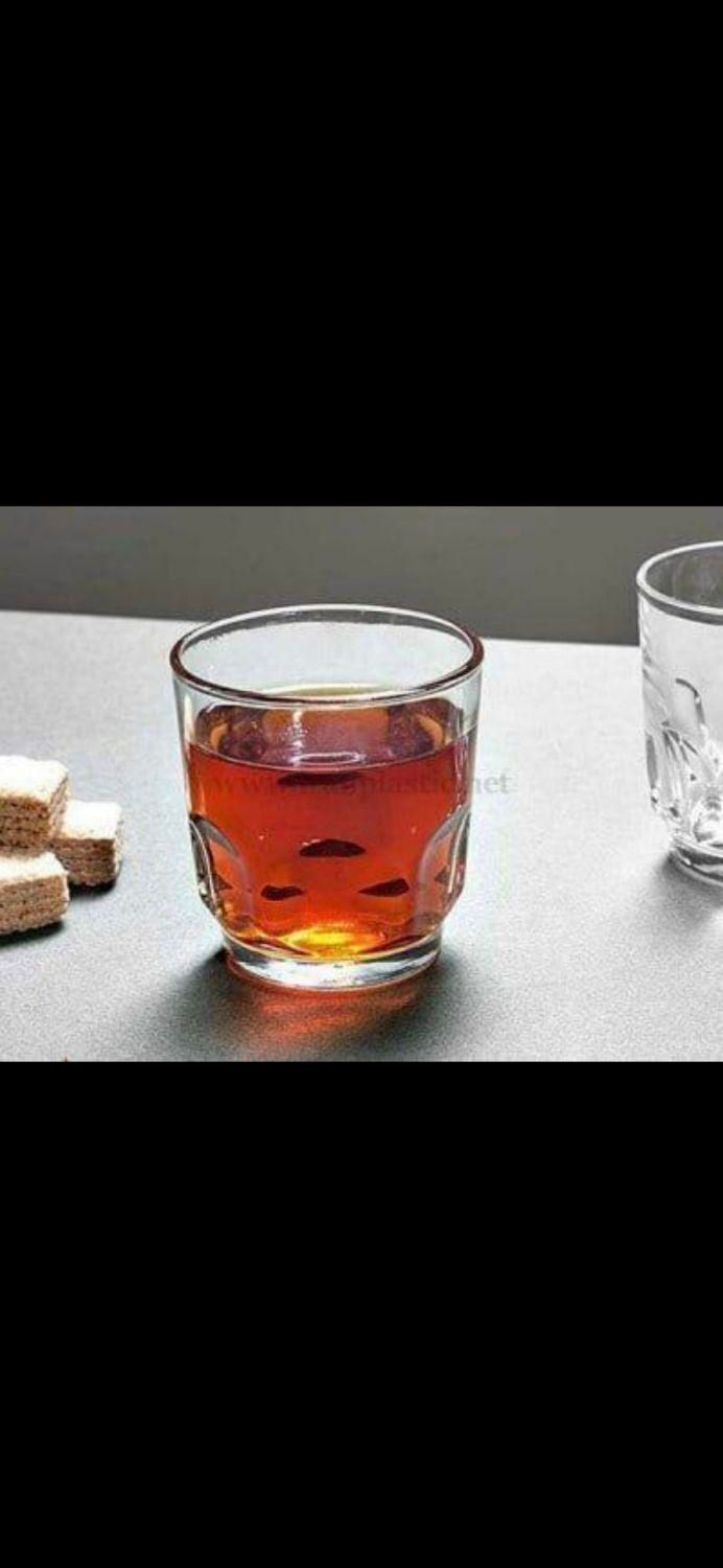 نیم لیوان عینکی ۴ فله ای و بسته بندی شیرینگ|ظروف سرو و پذیرایی|پاکدشت, |دیوار