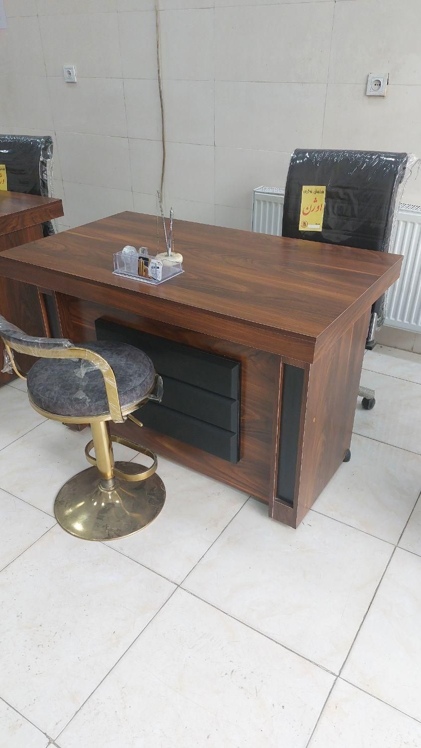 میزتحریر،میزکارمندی،میز فلزی اداری،انتظار|دفتر کار|مشهد, طلاب|دیوار