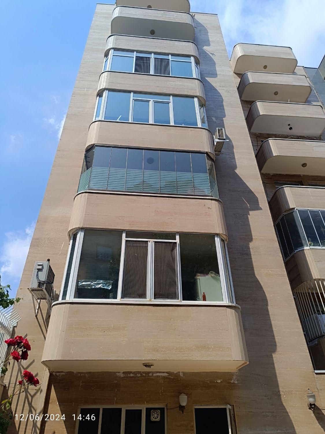 تولید درب و پنجره یو پی وی سی ،ترمال (ویرا درب )|خدمات پیشه و مهارت|تبریز, |دیوار