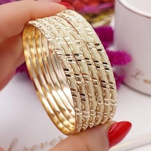فروشگاه بدلیجات آمیتیس)النگو طلاروس طرح طلا کد2|بدلیجات|تبریز, |دیوار