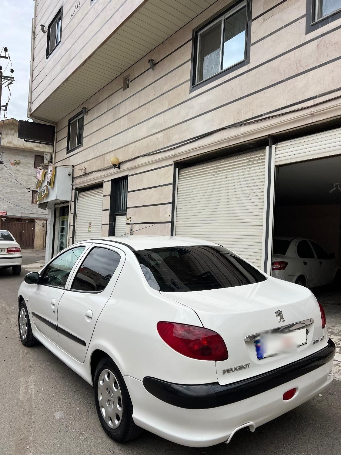 ۲۰۶ sd v8|خودرو سواری و وانت|رشت, استادسرا|دیوار