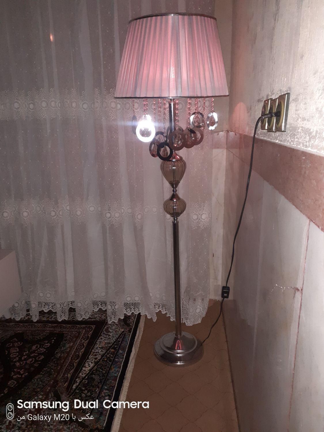 آباژور در حد نو 1700000|چراغ خواب و آباژور|جوانرود, |دیوار