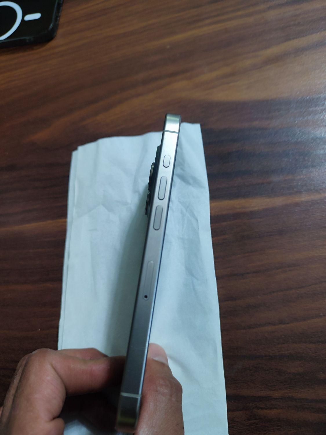 iPhone 15 pro|موبایل|اصفهان, شیخ اشراق|دیوار