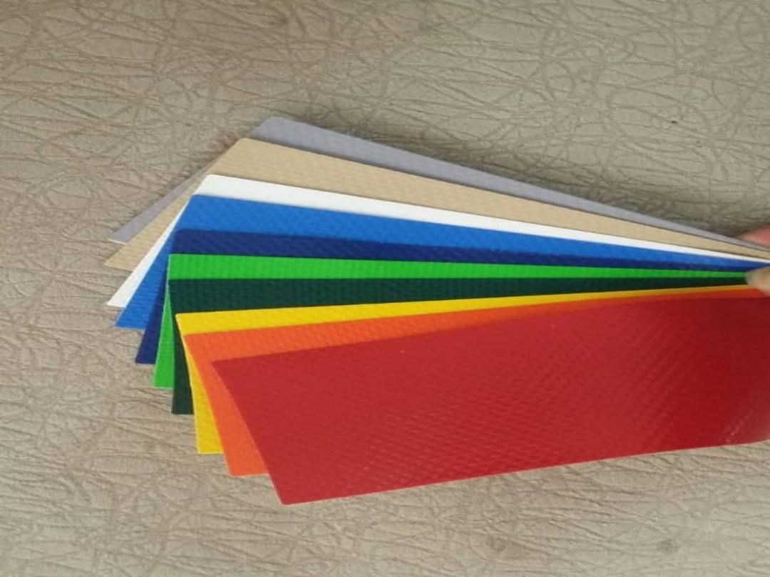 نصب سایبان بازویی دستی هندلی و سایبان برقی برزنتی|خدمات پیشه و مهارت|لاهیجان, خمیر کلایه|دیوار