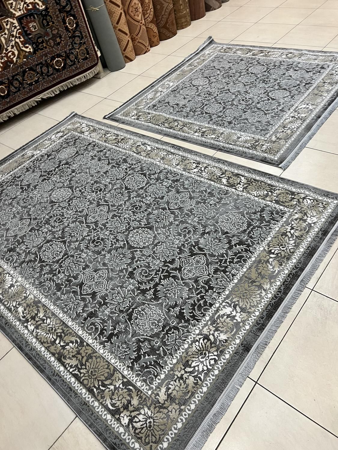 فرش۶ متری و ۹ متری افشان ( بیش از ۱۰۸ سایز دیگر )|فرش|تبریز, |دیوار