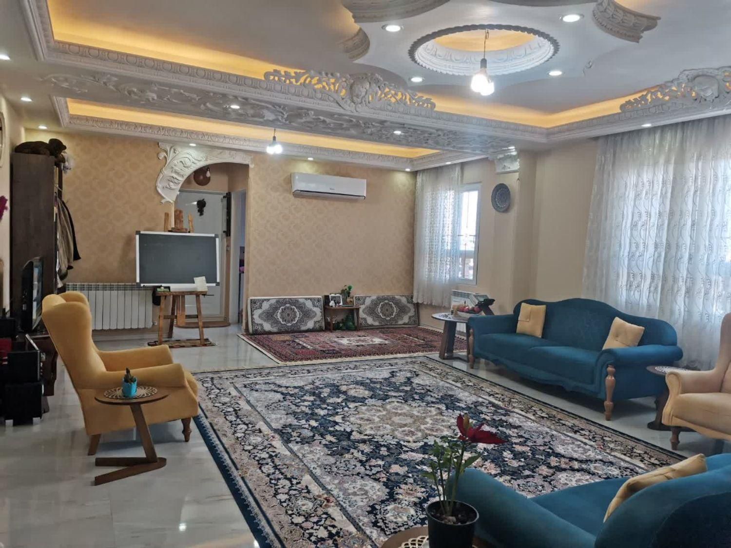 آپارتمان /دو خواب سندار /پارکینگ اختصاصی|فروش آپارتمان|رشت, حمیدیان|دیوار