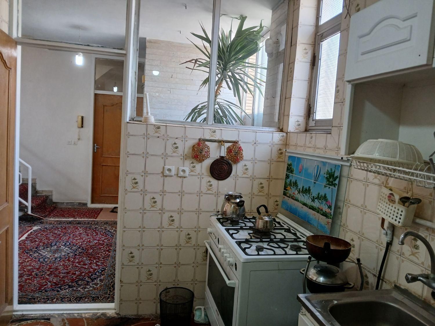 ۸۰مترنزدیک متروچهارباغ.باهنر/مبله/غیرمبله/فقط خانم|اجارهٔ آپارتمان|اصفهان, آهنگران|دیوار