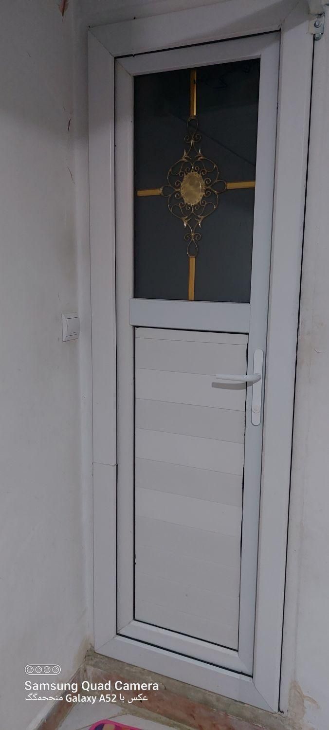 طراحی فروش پنجره وساخت درب پنجره دو جداره|خدمات پیشه و مهارت|تهران, صادقیه|دیوار