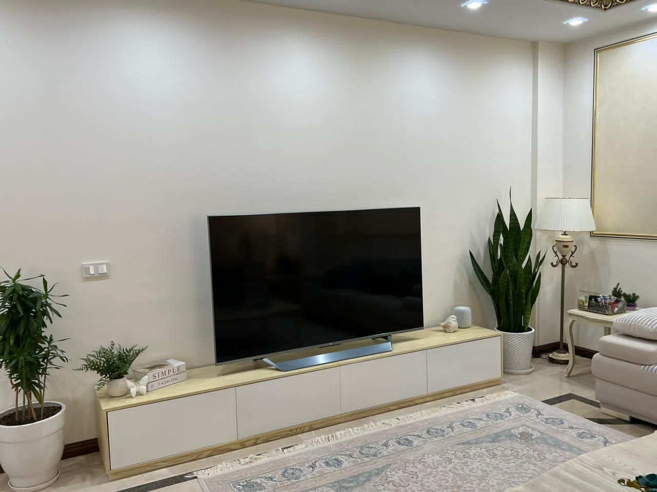 میز ال ای دی روکش چوب راش ۳ متری|میز تلویزیون|تهران, دانشگاه علم و صنعت|دیوار