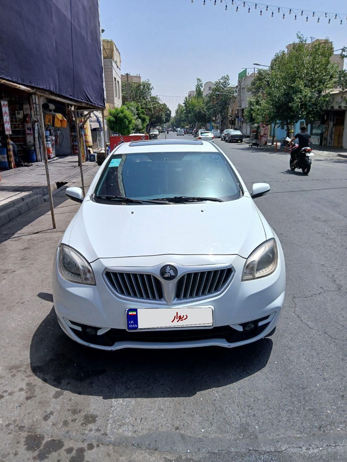برلیانس H330 اتوماتیک 1500cc، مدل ۱۳۹۶|خودرو سواری و وانت|تهران, ابوذر (منطقه ۱۵)|دیوار