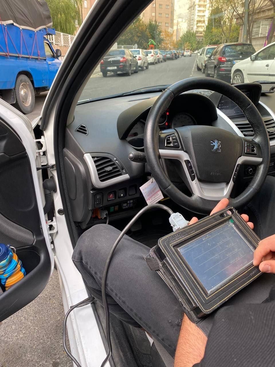 کارشناس رنگ فنی( خودرو)شرق غرب کل تهران|خدمات موتور و ماشین|تهران, تهرانپارس شرقی|دیوار