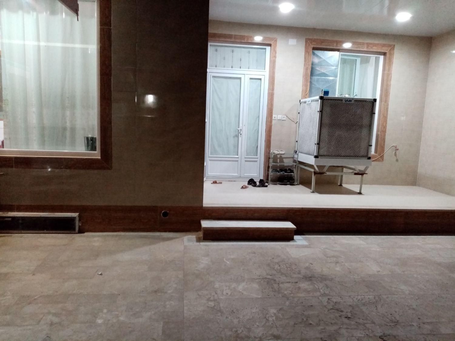 منزل نزدیک حرم با پارکینگ|اجارهٔ کوتاه‌مدت آپارتمان و سوئیت|طبس, |دیوار