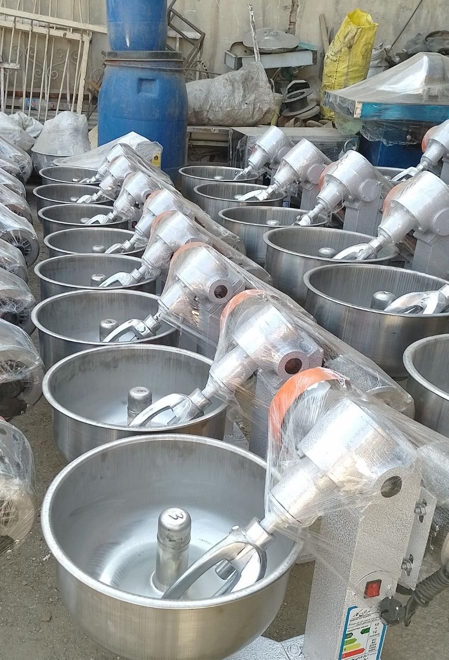 دستگاه«خمیرگیر«استیل|فروشگاه و مغازه|ساوه, |دیوار