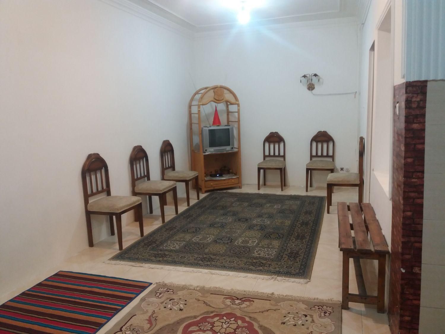 اجاره سوییت*مبله* تمیز با کولر و پارکینگ *رشت*|اجارهٔ کوتاه‌مدت آپارتمان و سوئیت|رشت, علی آباد|دیوار