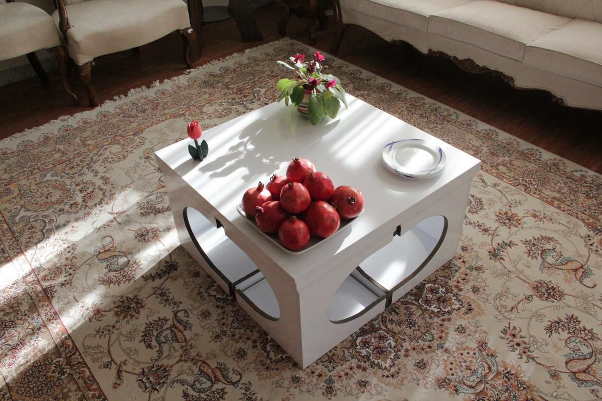 میز مدل سوپر کلاسیک سفید پنج تکه مربع|مبلمان خانگی و میز عسلی|اصفهان, باغ فدک|دیوار