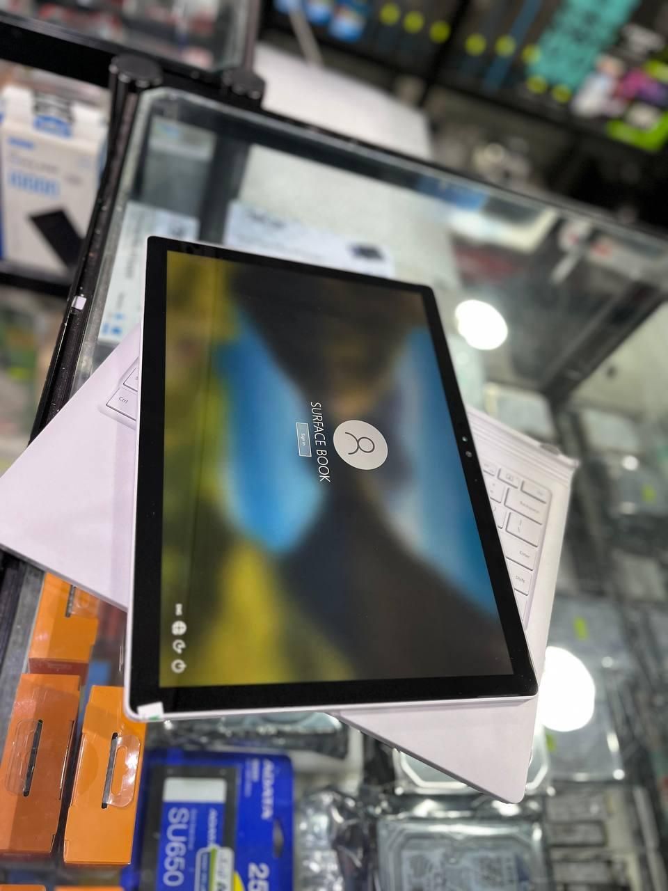 سرفیس بوک i7 هارد ۱ ترا رم۱۶ گرافیک2 GTX|رایانه همراه|کرمان, |دیوار