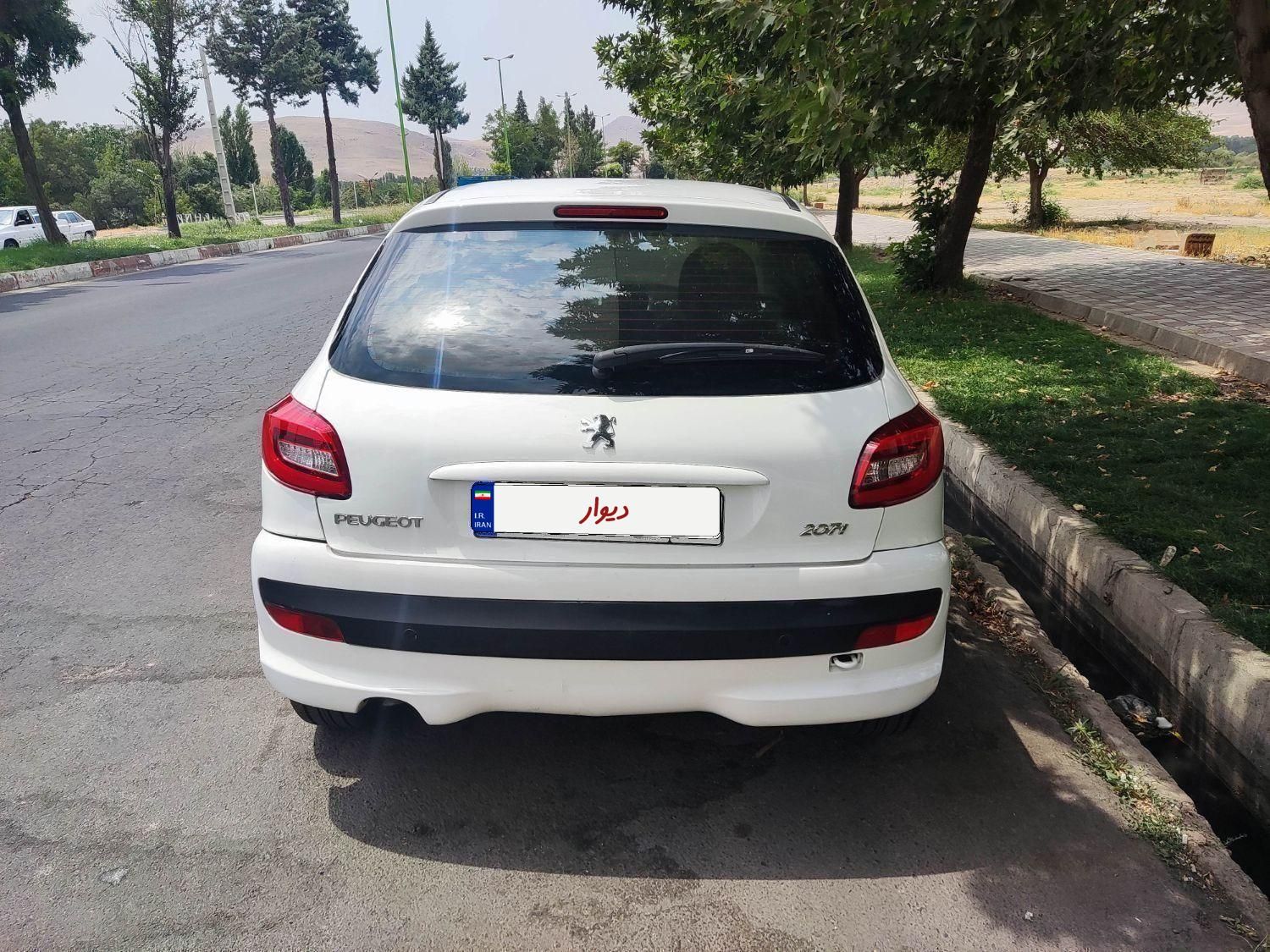 207 مدل 98|خودرو سواری و وانت|شاهین دژ, |دیوار