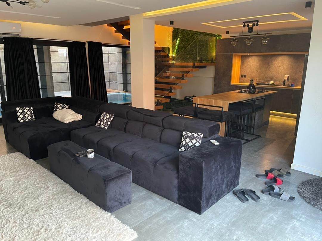 ویلا مدرن نوساز / استخر آب گرم / نظافت هتلی*|اجارهٔ کوتاه‌مدت ویلا و باغ|محمودآباد, |دیوار