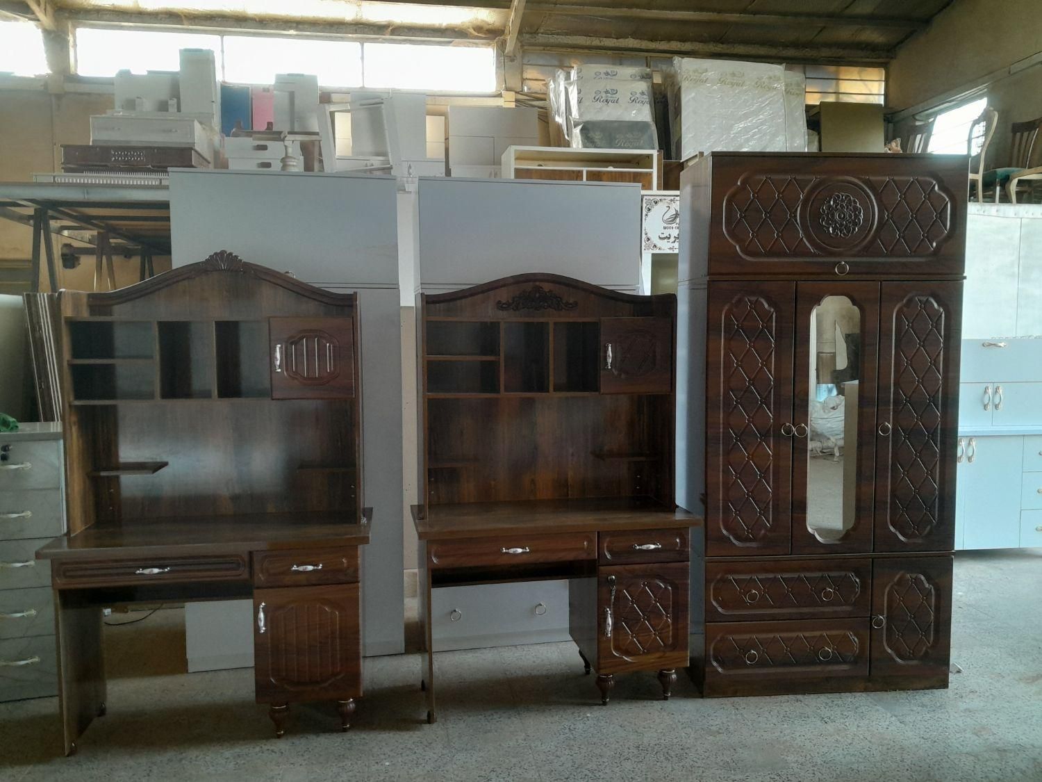 میز تحریر کتابخانه ای آنتیک طلایی|میز تحریر و کامپیوتر|اردبیل, |دیوار