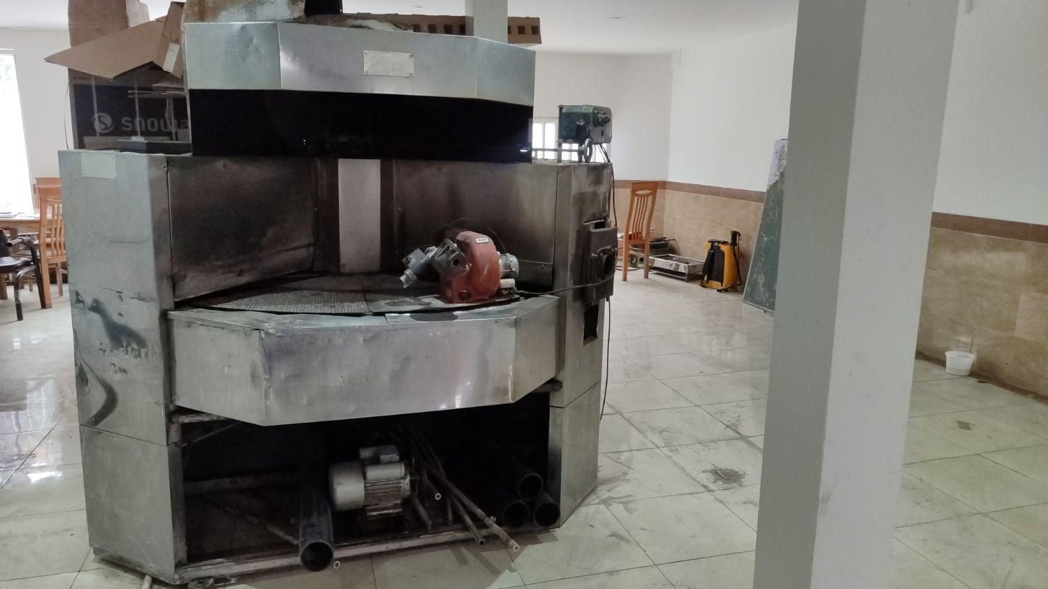 دستگاه پخت وسه کاره وخمیر گیر و چونه گیر نانوایی|ماشینآلات صنعتی|اراک, |دیوار