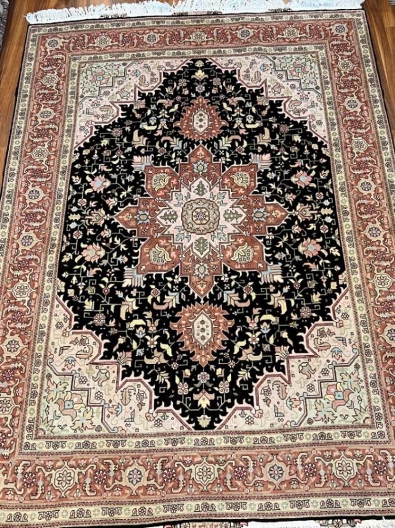 یک تخته قالیچه ۳ متری تبریز گل ابریشم طرح هریس|فرش|تهران, بازار|دیوار