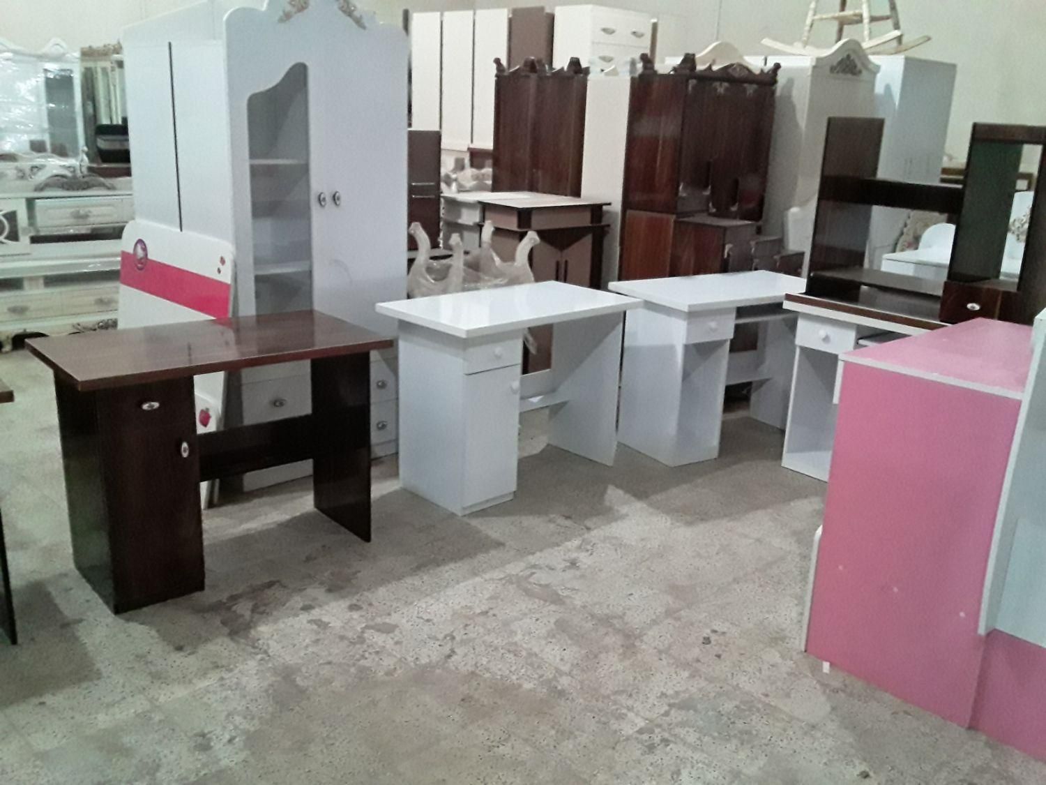 میز تحریر و میز کامپیوتر|میز تحریر و کامپیوتر|اردبیل, |دیوار