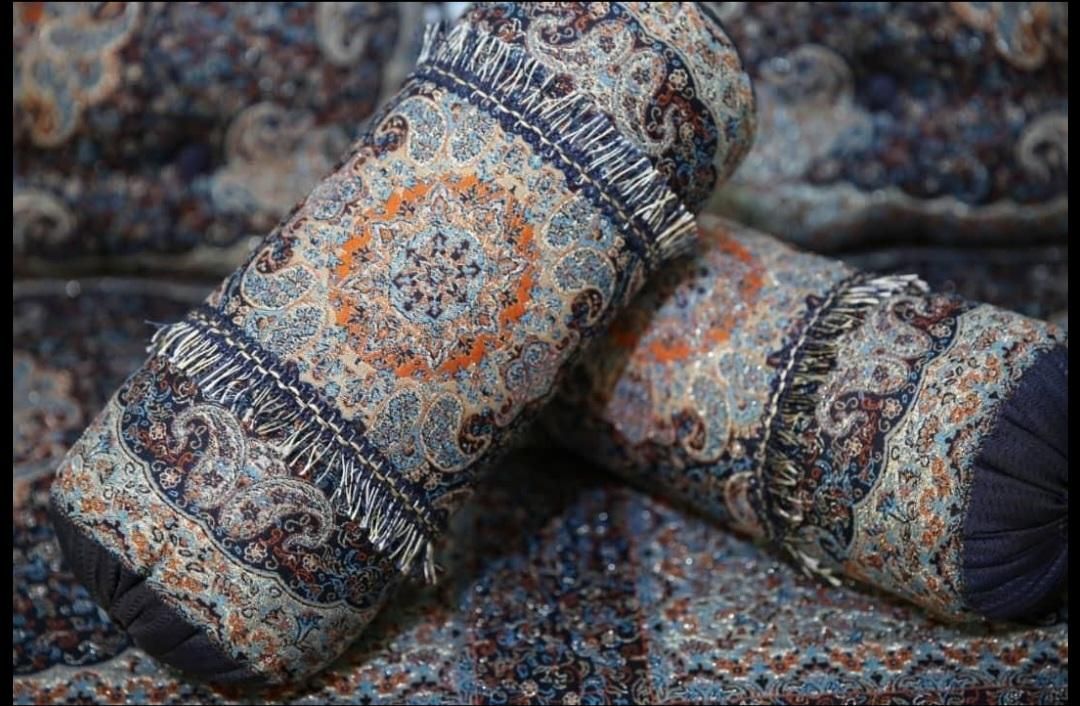 محصولات سنتی رومیزی کوسن بالشتک مثلثی لمکده ترمه|پشتی|تهران, سعادت‌آباد|دیوار