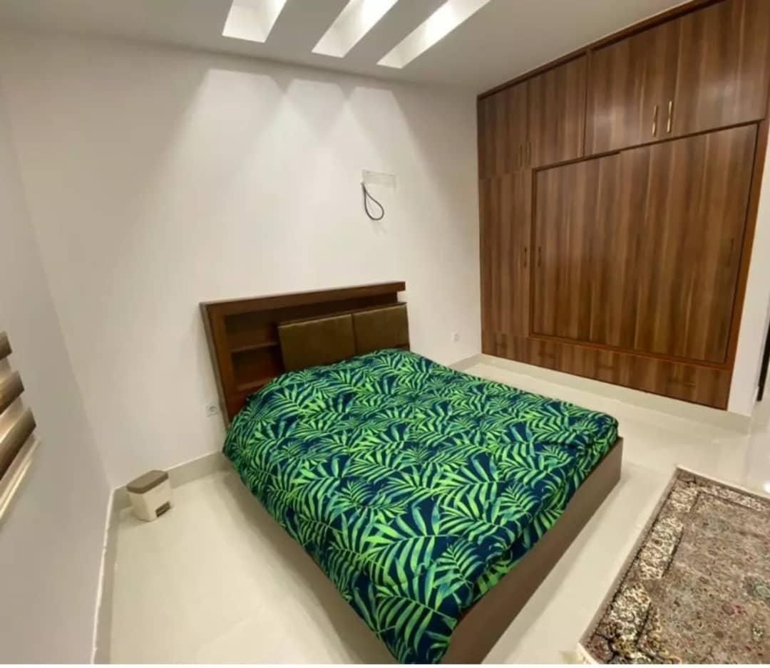 خانه مبله . سوییت مبله. آپارتمان مبله|اجارهٔ کوتاه‌مدت آپارتمان و سوئیت|شیراز, بعثت|دیوار