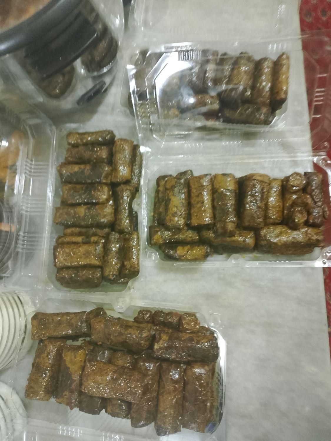 انواع دلمه برگ و کلم و بادمجان و فلفل ،کوفته.خونگی|خوردنی و آشامیدنی|تهران, دروازه شمیران|دیوار