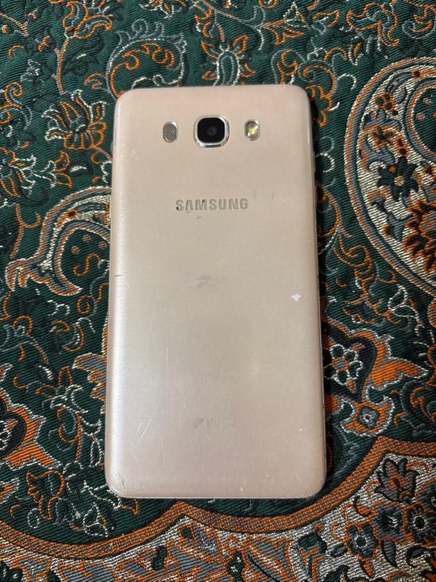 سامسونگ Galaxy J7 (2016) با حافظهٔ ۱۶ گیگابایت|موبایل|تهران, پونک|دیوار