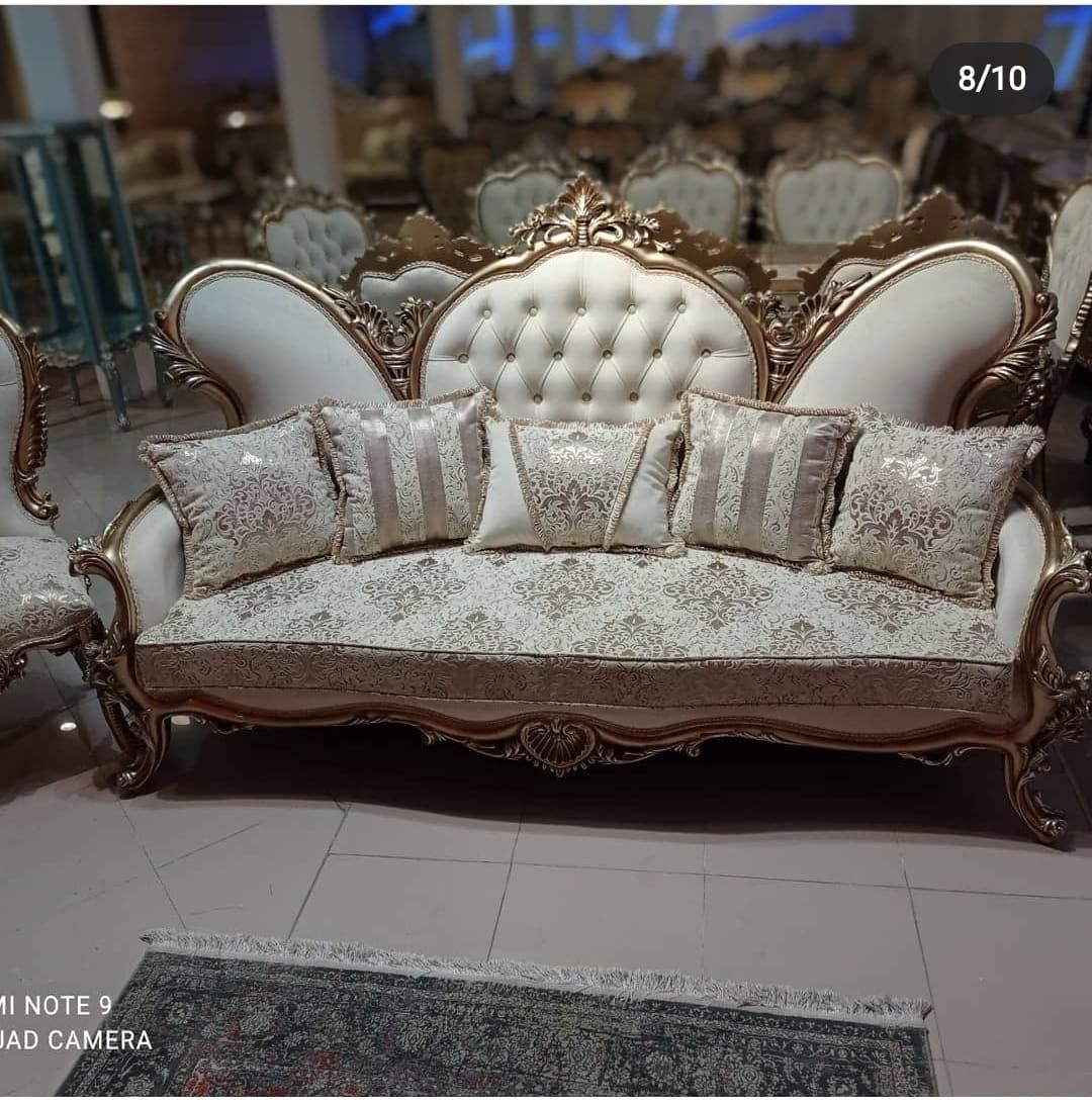 مبل کلاسیک|مبلمان خانگی و میز عسلی|قم, زاویه|دیوار