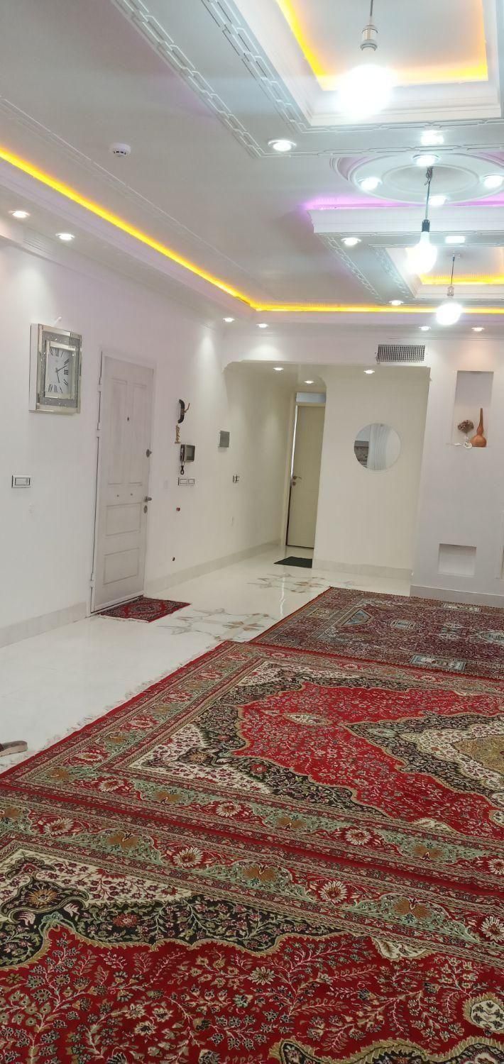 سوییت با پارکینگ تمیز|اجارهٔ کوتاه‌مدت آپارتمان و سوئیت|خرم‌آباد, |دیوار