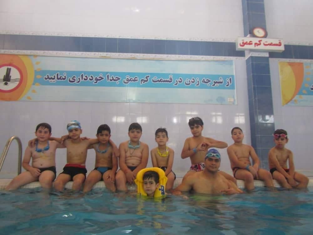 اموزش شنا/بدنسازی درآب/آب درمانی /تضمینی/ خصوصی|خدمات آموزشی|یزد, |دیوار