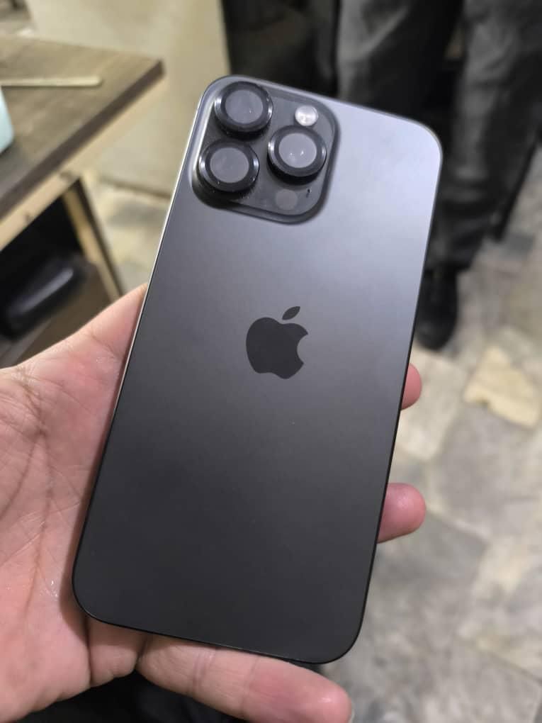 اپل iPhone 15 Pro Max با حافظهٔ ۲۵۶ گیگابایت|موبایل|قزوین, |دیوار