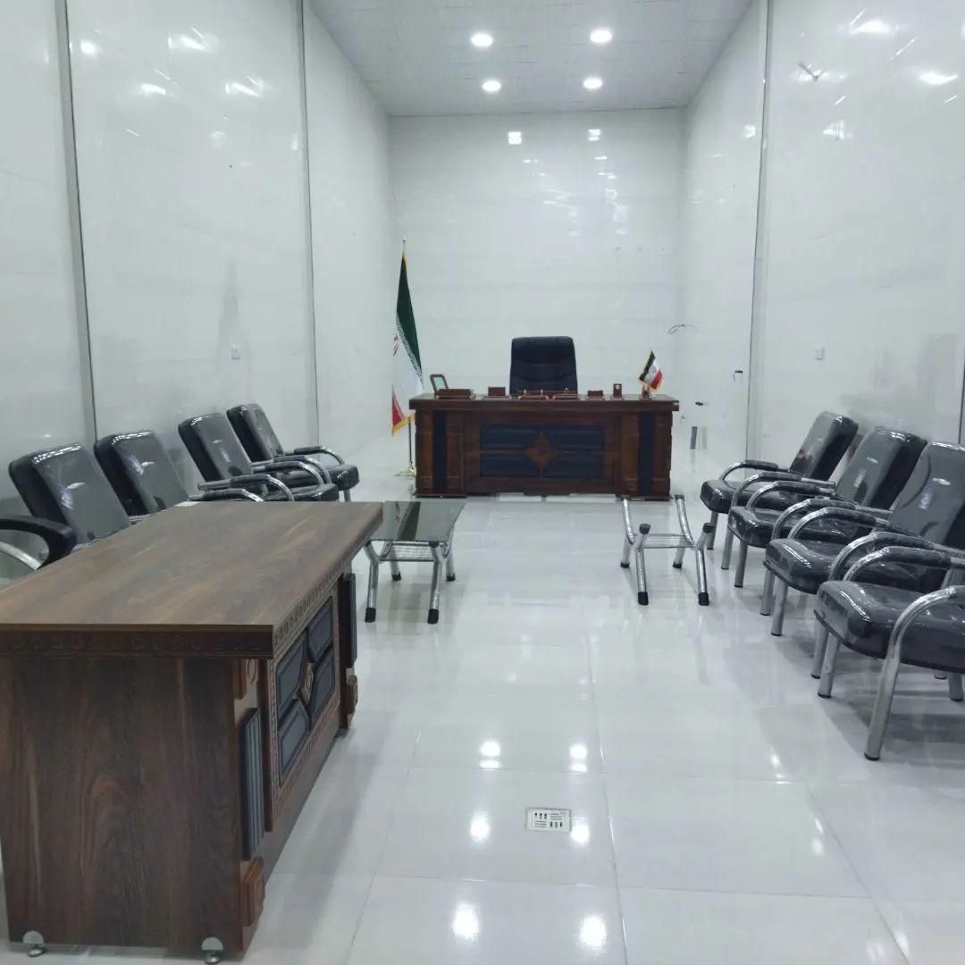 صندلی انتظار منشی چرم مبل اداری میز مدیریت وکیوم|دفتر کار|چهاردانگه (تهران), |دیوار
