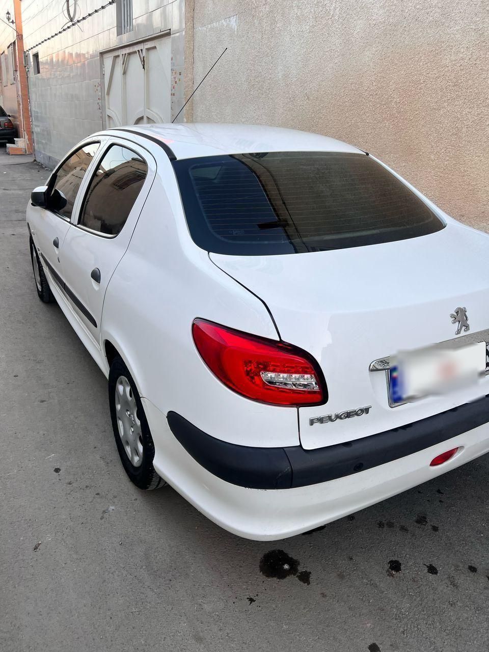 پژو 206 SD V8، مدل ۱۳۹۶|خودرو سواری و وانت|اصفهان, آبشار|دیوار